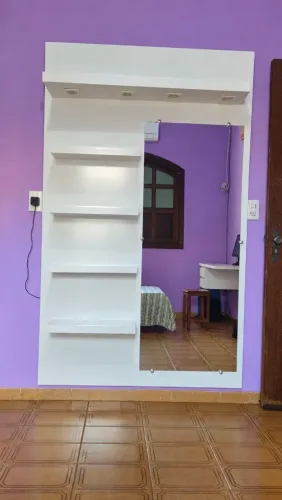 Penteadeira/painel supensa