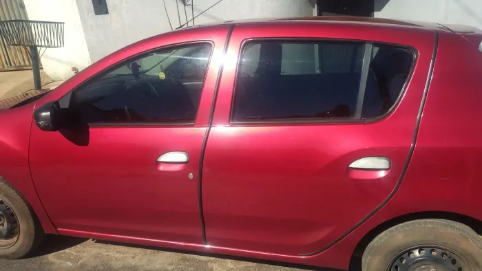 Renault Sandero Authentique Hi-power 1.0 16V 5P 2015