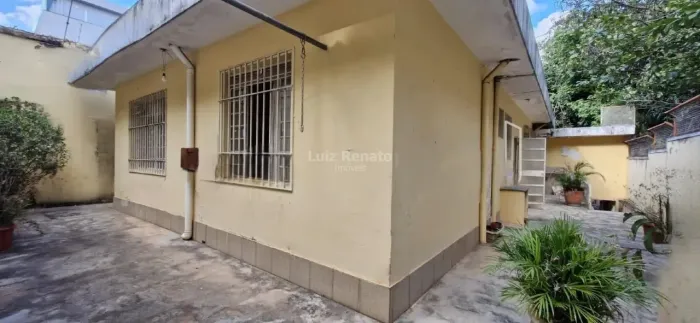 Casa à venda no bairro Sion