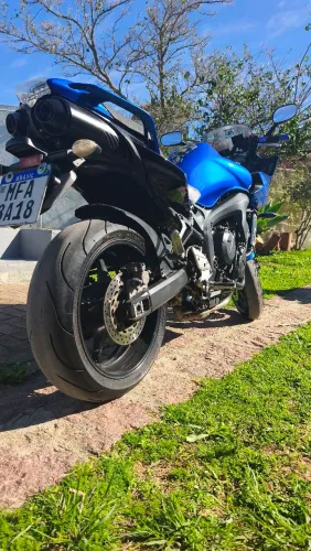 VENDO URGENTE FZ6 S2 600cc - MOTO ZERO