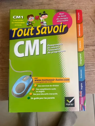 Livro francês novo tout savoir CM1