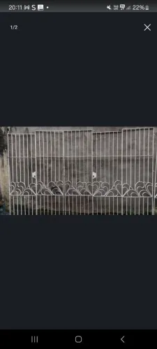 Portão 6. folhas em perfeito estado
