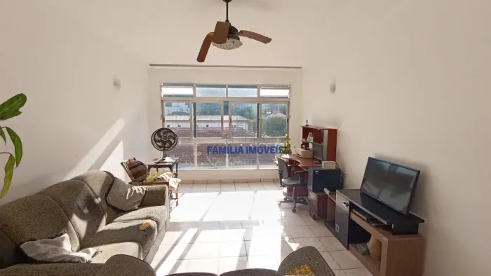 Apartamento à venda 3 Quartos no Marapé em Santps/SP