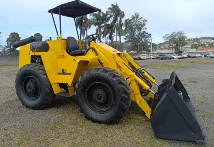 Pa Carregadeira Modelo W 7 E
