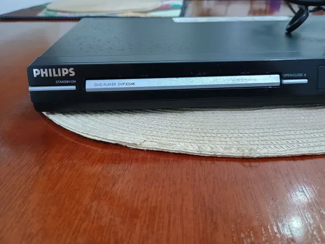 Aparelho DVD Philips.