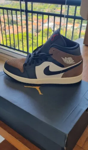 Tenis nike air jordan.