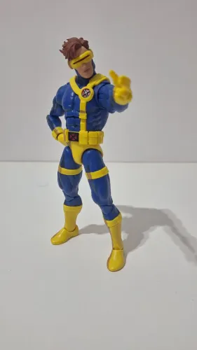Marvel Legends Cyclops VHS X-Men 