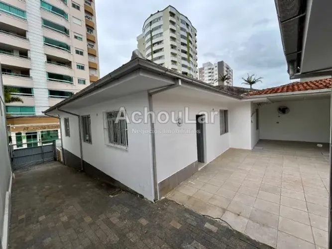 Casa 04 quartos - Barreiros, São José