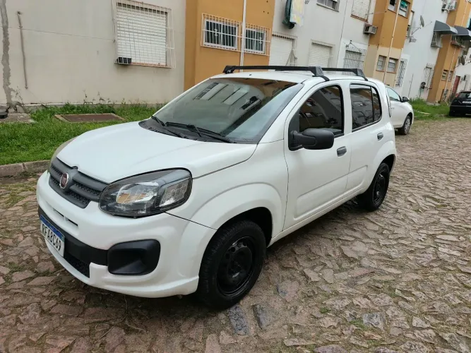 Fiat Uno Attractive 1.0 EVO Fire Flex 8V 5P 2020