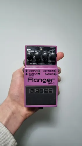 Pedal Boss BF-3 Flanger