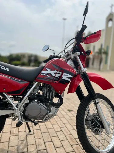 Honda XR 200 R 2021