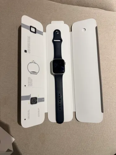 Apple Watch 8 Silver 45mm Celular GPS