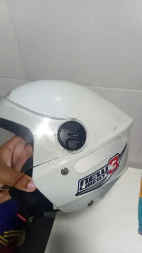 Capacete