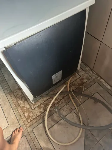 Vende-se máquina de lavar louça