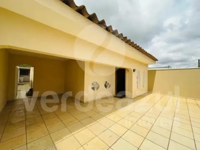 Casa Ampla para Aluguel com Quintal e Edícula na Vila Bressani Paulínia/SP