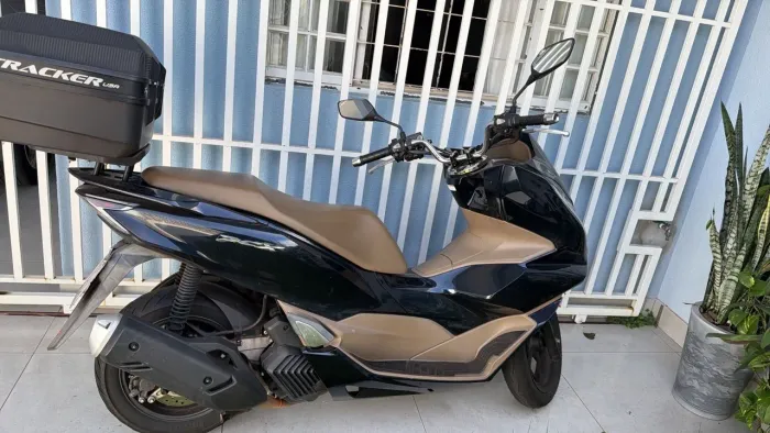 PCX 160 DLX