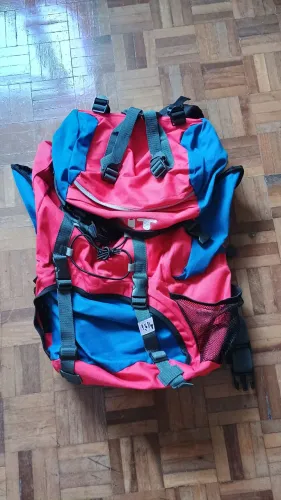 Mochila top ( tipo camping etc )