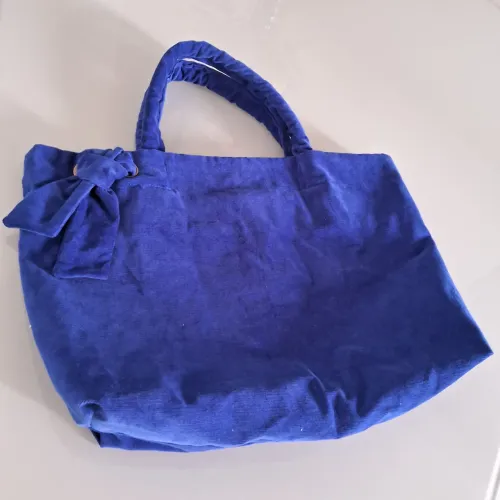Bolsa azul bic veludo cotelê  forrada ombro e mão  tamanho m