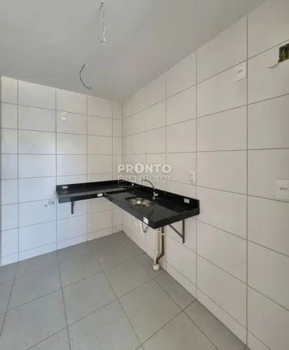 Apartamento com 2 quartos em Torre
