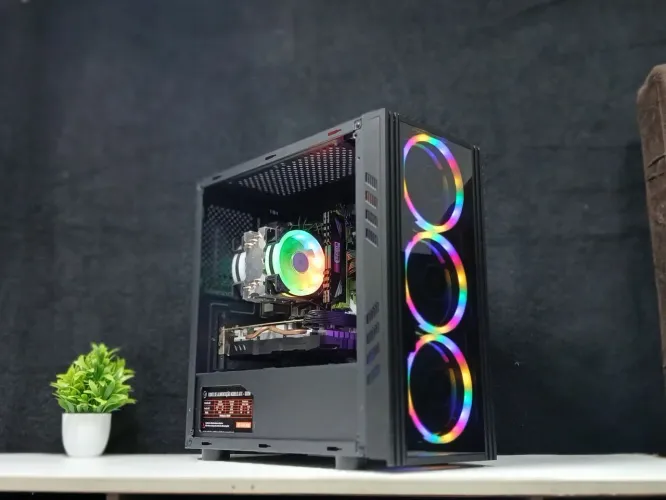 PC RX 580 | Xeon 2620 | 16GB DDR4 | SSD 256GB