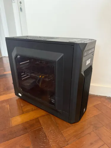 PC Gamer i7-6700K + GTX 1070 8GB + 16GB RAM + SSD