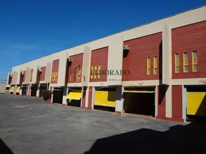 Prédio Comercial à Venda ou para Arrendamento  em Várzea Grande!