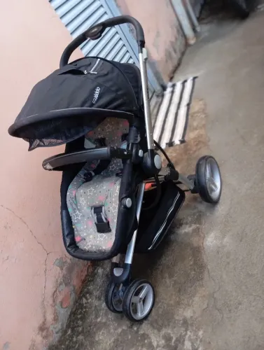 Carrinho de bebê