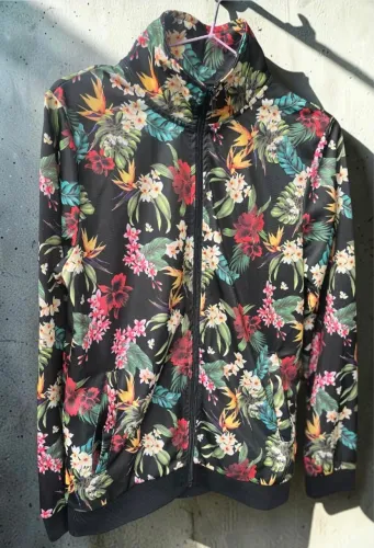 Jaqueta Bomber Floral - Tamanho M