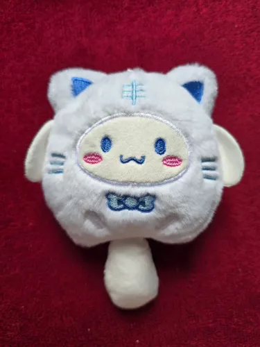 Chaveiro Cinnamoroll ou Pompompurin