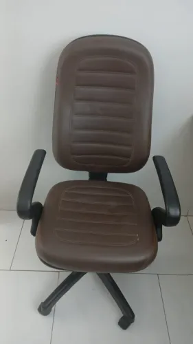 Cadeira De Escritório Giratória Diretor Premium (usada) Vianflex