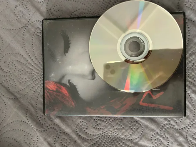 DVD - Loud 