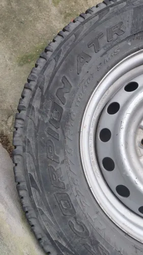 Pneu completo com estepe 225/75 R16