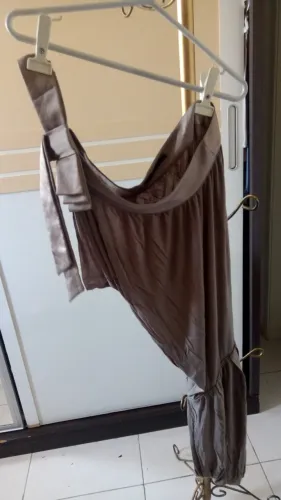 Vestido de Malha na Cor Cinza- Um Ombro Só