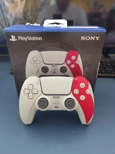 Controle Ps5 GOW 20 anos