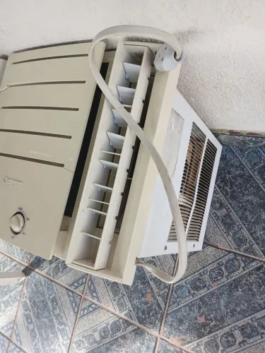 Ar condicionado janela 7.500 220w 120.00