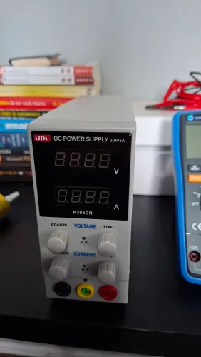 Fonte Bancada Aida DC Power Supply 30V/5A