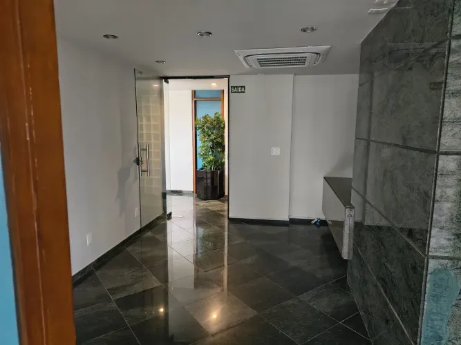 Conjunto comercial 150 m² - Reta da Penha P- raia do Canto - Vitória - ES
