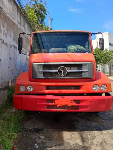 Vendo caminhão