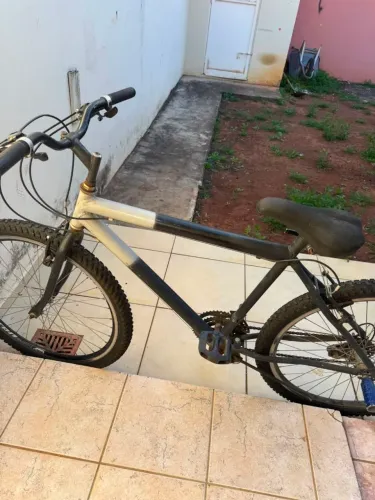 Bicicleta aro 26 