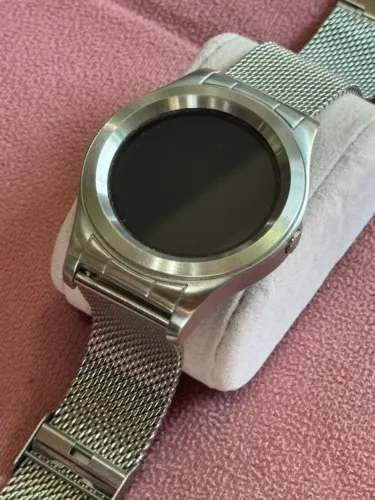 Relógio Technos Connect Full Display com carregador