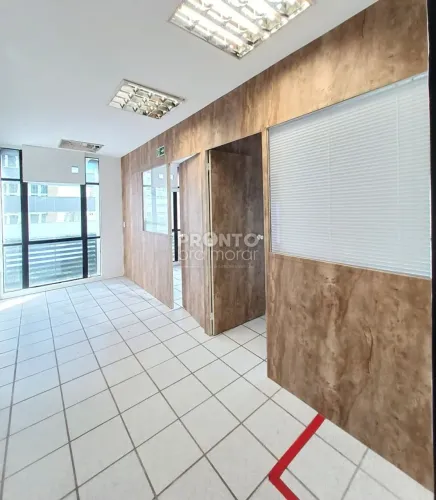 Sala/Conjunto Comercial em Ilha do Leite