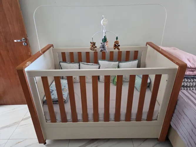 Berço Semi Novo