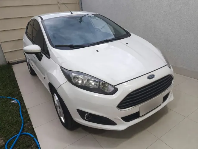 Ford Fiesta 1.5 16V Flex Mec. 5P 2014