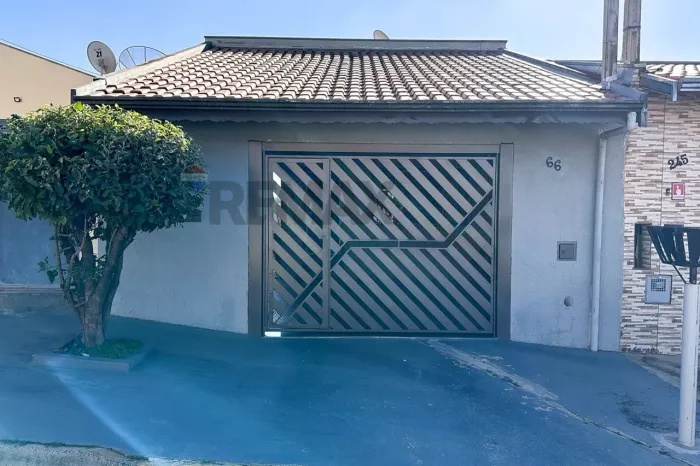 Casa Espaçosa e Versátil em Capivari por R$290K