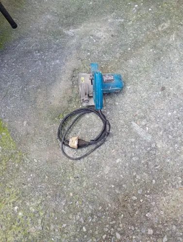 Makita