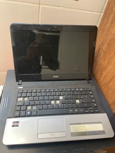 Acer Aspire E1 421