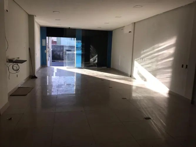Alugo ponto comercial Stella Maris