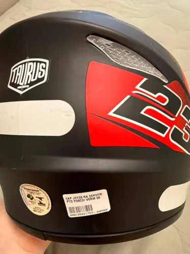 Capacete Fechado Moto Zephyr RS JOY23 Preto e Vermelho Tam 58