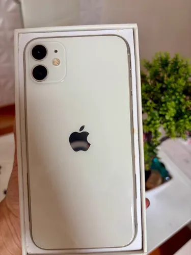 IPHONE 11 64GB