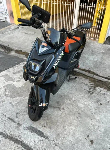 Scooter eletrica jet 1000w troco por iphone 17 pro max